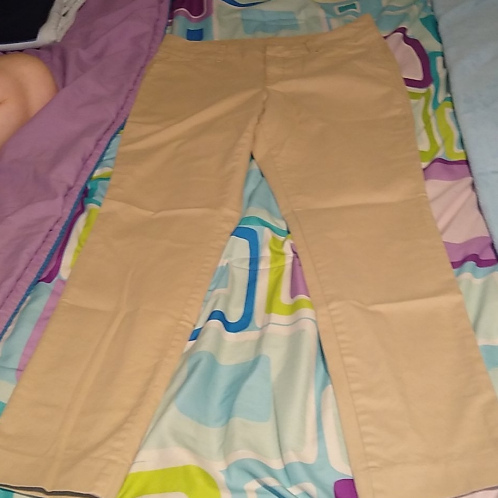 Mid rise pixie cut khakis